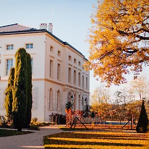 Hotel Chateau De Longpre, Varilhes